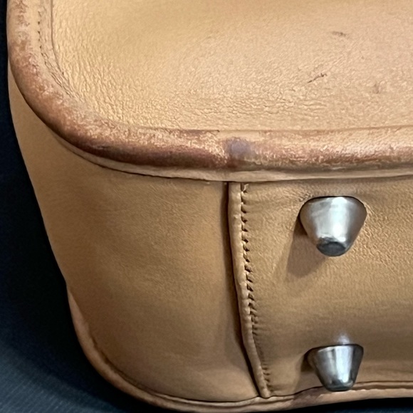 Vintage Coach Legacy Bag 9966 Camel w/Silver Nickel Hardware - Picture 13 of 14